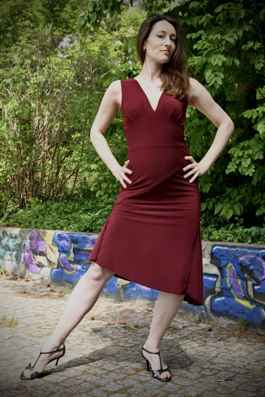 Tango-Wendekleid „Die Verspielte“ weinrot und hellblau