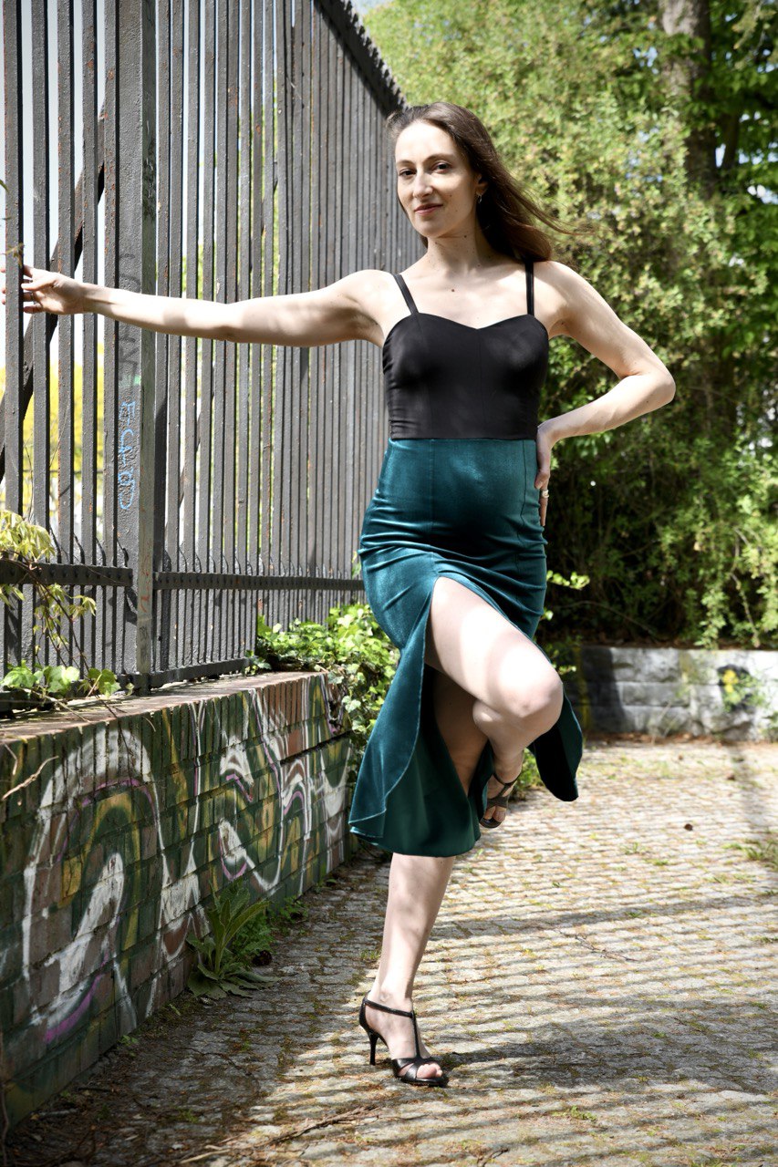 Schwarz-smaragdgrünes Tangokleid (S)