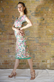 Tango-Wendekleid „Die Charmante“ mit Blumendruck & sittichgrün