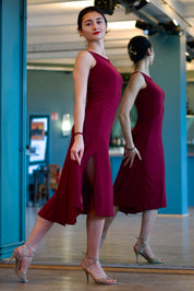 Tango-Wendekleid „Die Unschuldige“ weinrot & glitzernd bordeauxrot