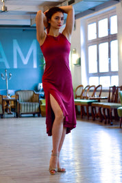 Tango-Wendekleid „Die Unschuldige“ weinrot & glitzernd bordeauxrot
