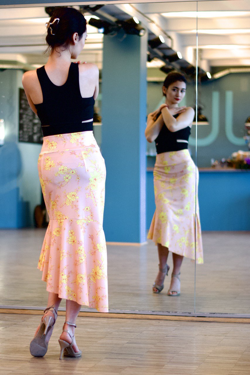 Tango Rock „Die Verspielte“ rosa mit gelbem Aufdruck