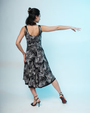 Tango-Wendekleid „Die Unschuldige“ schwarz & schwarz-weißer Druck mit Glitzer