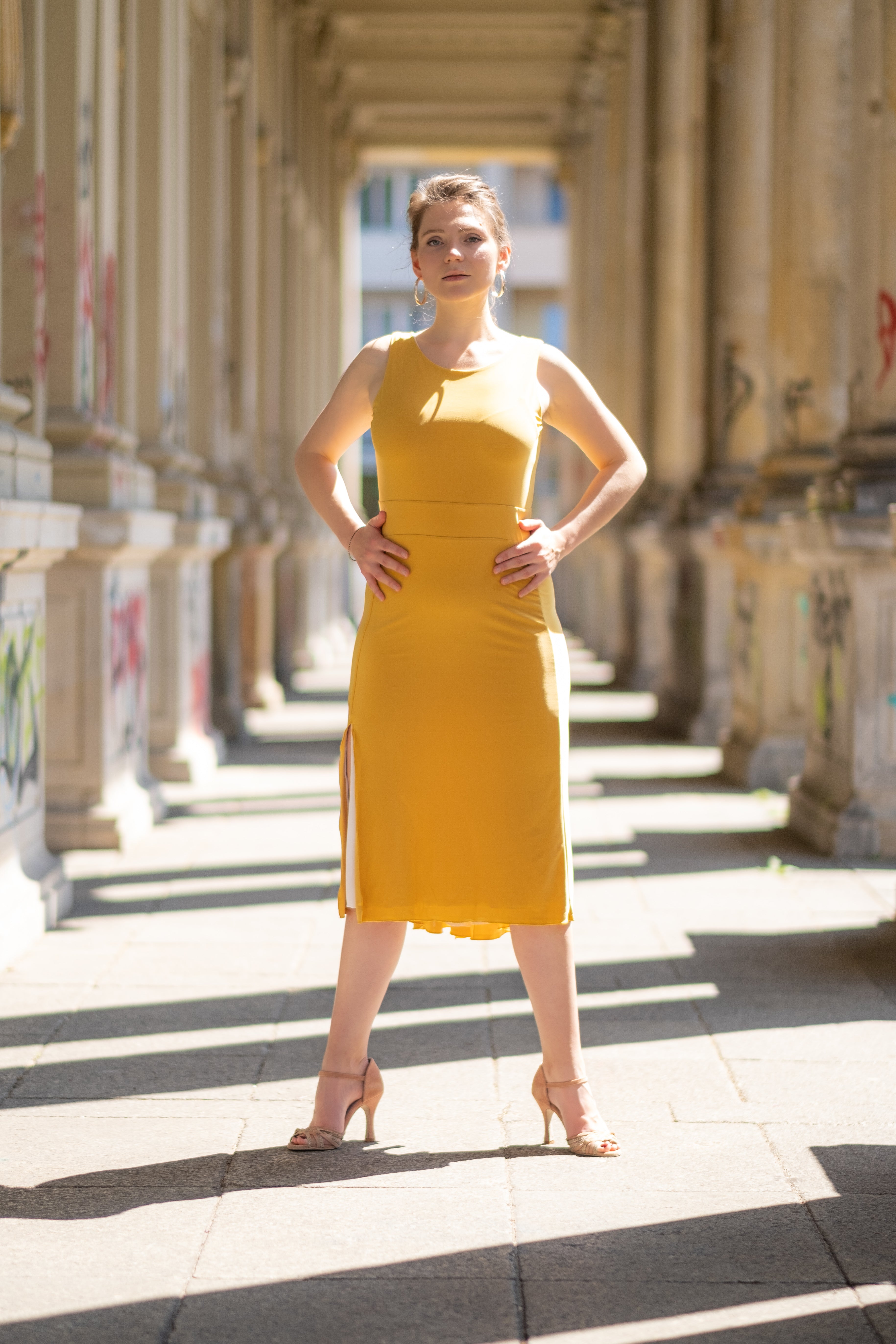 Tango-Wendekleid „Die Unschuldige“ bernsteingelb und off-white
