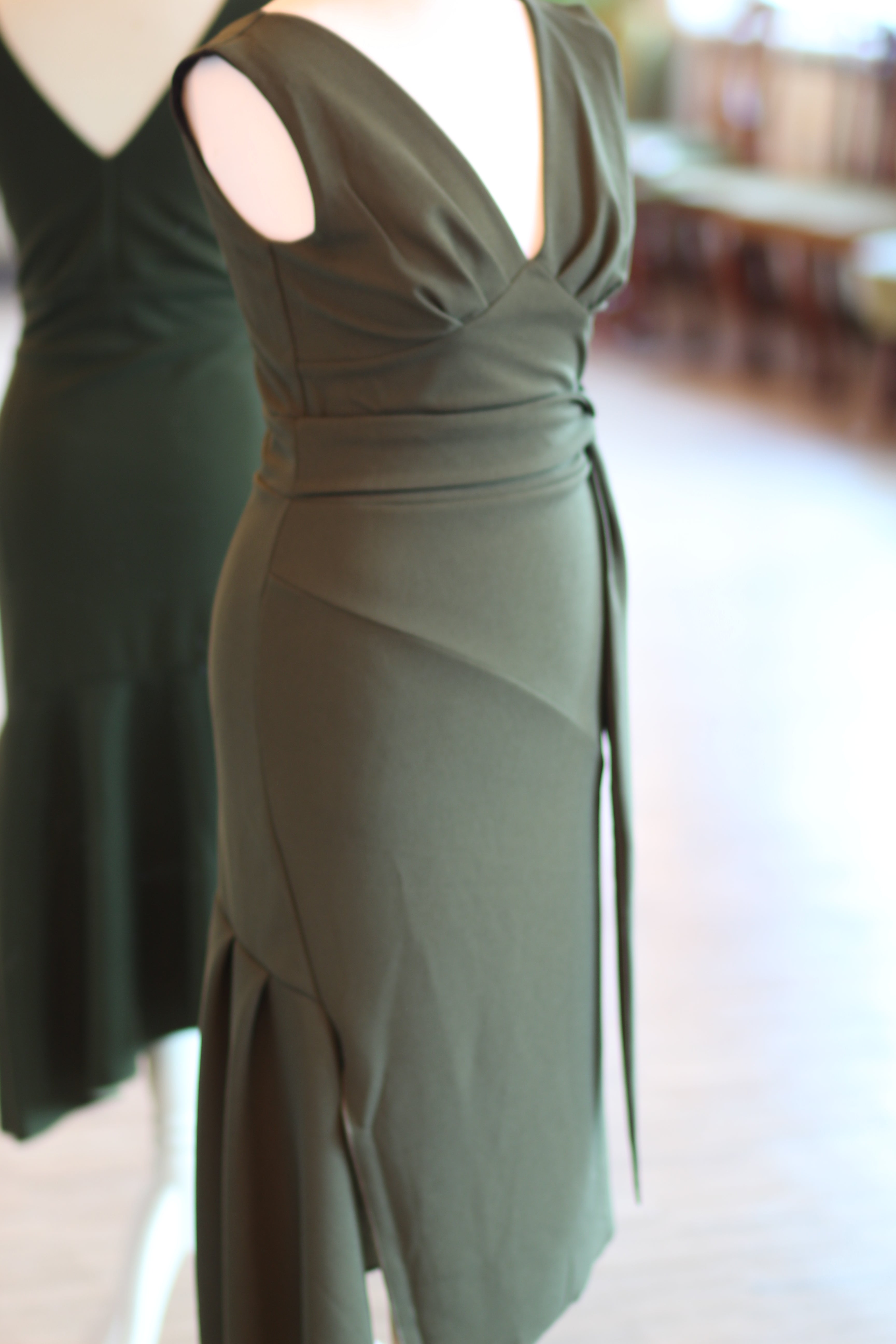 Tango Kleid „Die Verspielte“ olivgrün