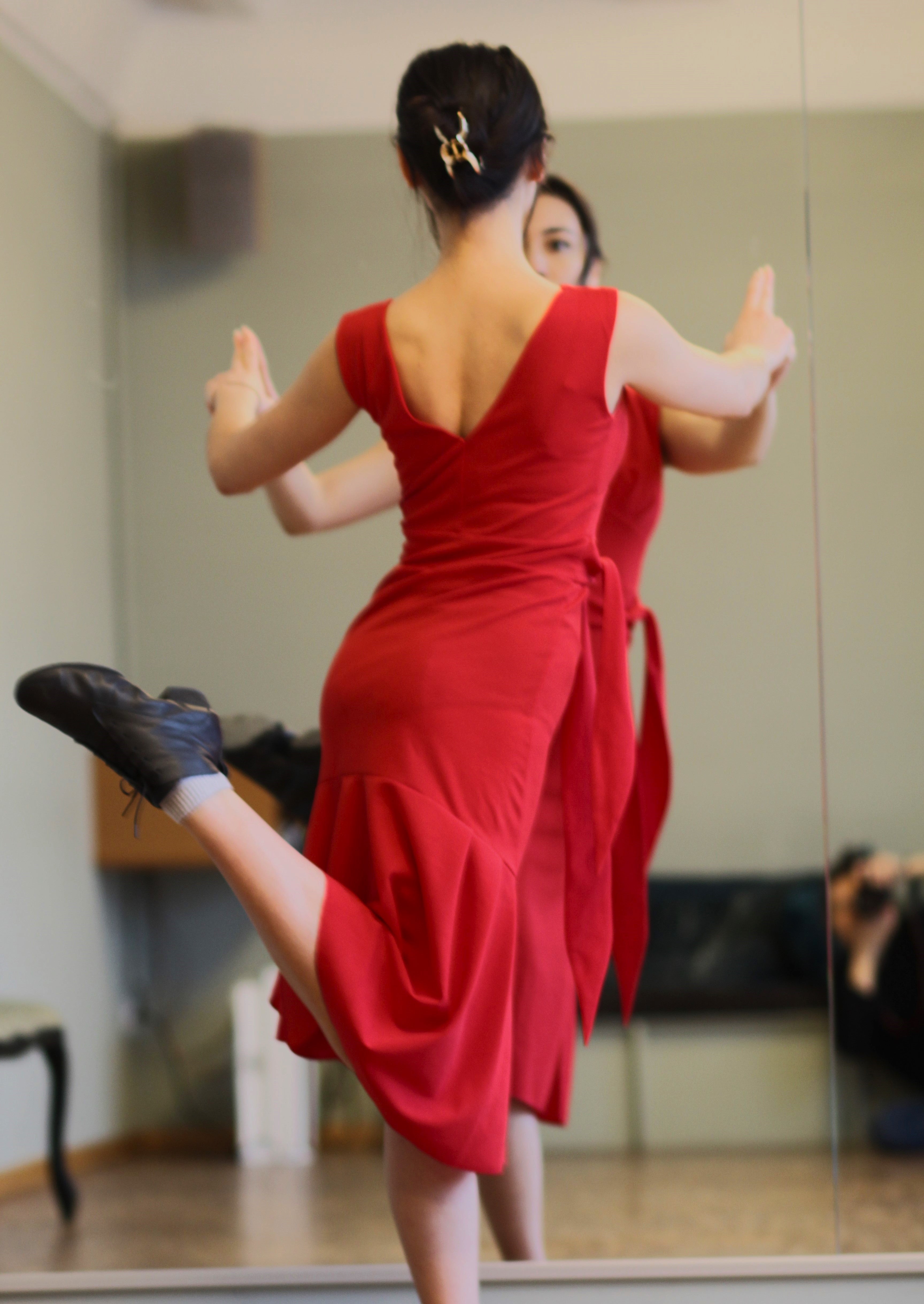 Tango Kleid „Die Verspielte“ chilirot