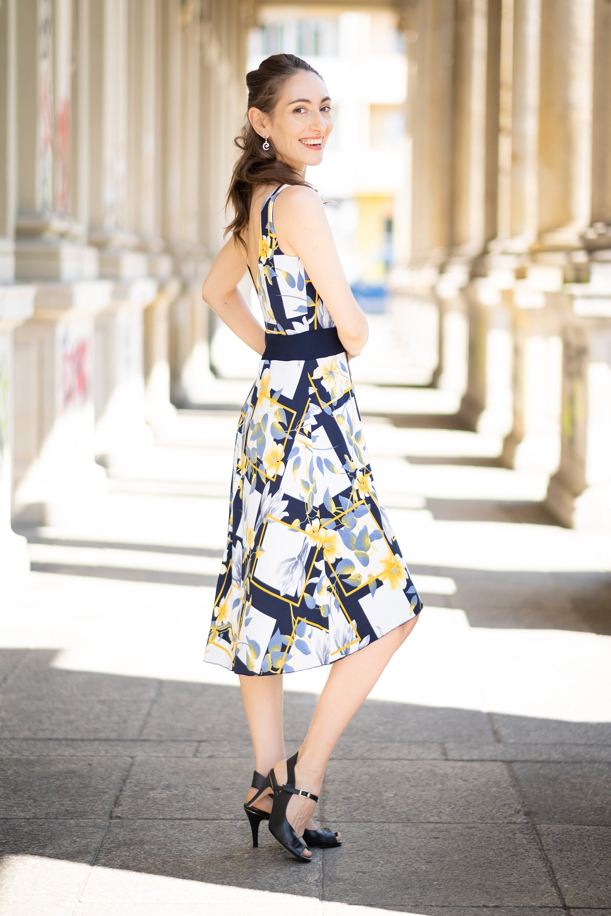 Tango-Wendekleid „Die Romantische“ Denim&Blumen-Geometrie